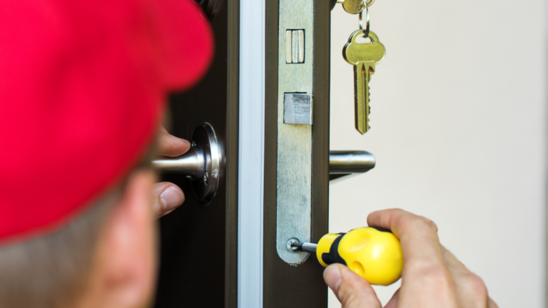 Locksmith in Tustin, CA